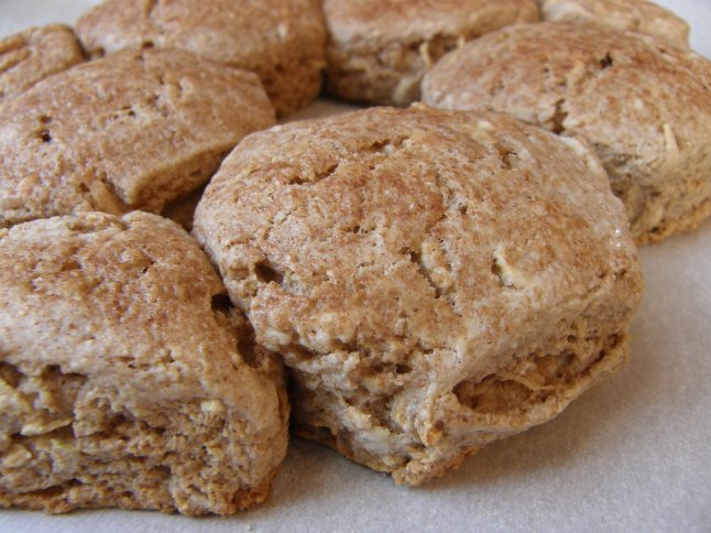 Whole Wheat Apple Cinnamon Biscuits | Persnickety Biscuit
